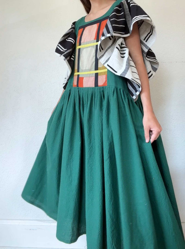 bell-sleeve-dress